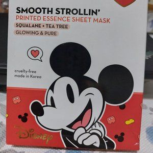 The Creme Shop Smooth Strolling Mickey Mouse Sheet Mask Limited Edition